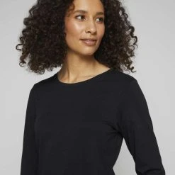 Khoko Basics Long Sleeve Core Tee Black -Savannah Shop 615760 C 0001 00 5