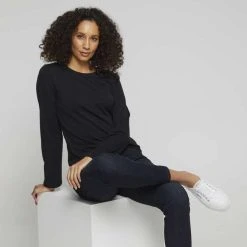 Khoko Basics Long Sleeve Core Tee Black -Savannah Shop 615760 C 0001 00 7