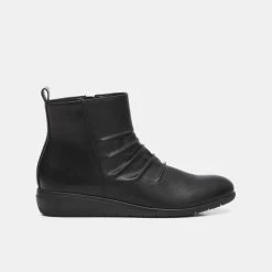 Savannah Billie Low Wedge Twin Zip Boot Black 11 Savannah Billie Low Wedge Twin Zip Boot Black -Savannah Shop 629462 C 0001 00