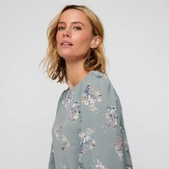 Khoko Smart Puff Sleeve Shell Top Garden