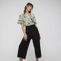 Stella Yasmine Wide Leg Jersey Pant Black 12 11 Stella Yasmine Wide Leg Jersey Pant Black 12 -Savannah Shop 634879 C 0001 00
