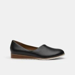 Savannah Lacey Asymmetric Top Line Loafer Black -Savannah Shop 639525 C 0001 00