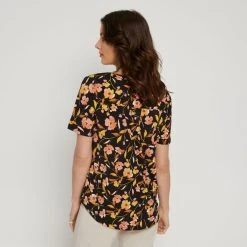 Savannah High Low Hem Jersey Tee Whisper -Savannah Shop 641840 C 0682 25 2