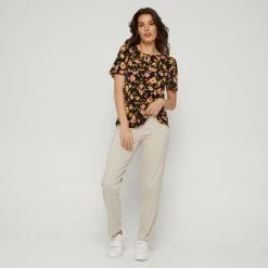 Savannah High Low Hem Jersey Tee Whisper -Savannah Shop 641840 C 0682 25 3