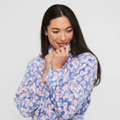 Sash & Rose Print Fleece Gown Leopard