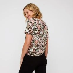 Khoko Smart Ruched Hem Jersey Top Magnolia X Large 10 Khoko Smart Ruched Hem Jersey Top Magnolia X Large -Savannah Shop BP634852001 magnolia lbe 2