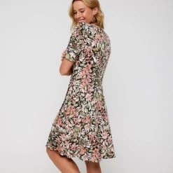 Khoko Smart Wrap Front Jersey Dress Magnolia 14 -Savannah Shop BP634853001 magnolia lbe 2