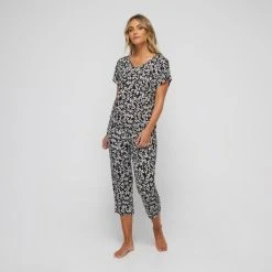 Jane Lamerton Women's Camellia Kimono PJ Top Black White