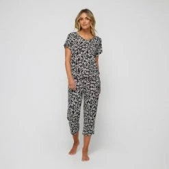 Jane Lamerton Women's Camellia Cropped PJ Pant Black White -Savannah Shop BP641019005 blk wht 3