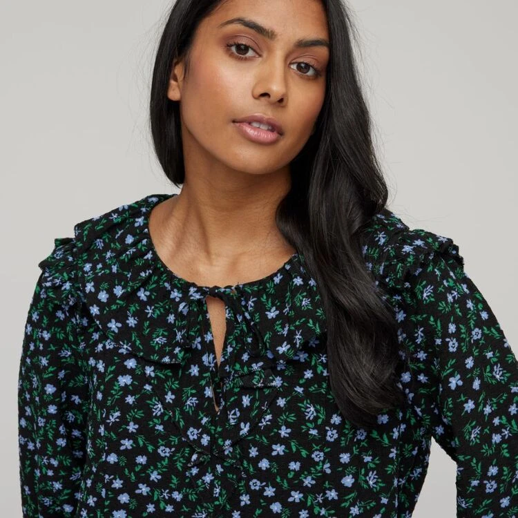 Khoko Collection Ruffle Top Ditzy Floral 4 Khoko Collection Ruffle Top Ditzy Floral - Image 2