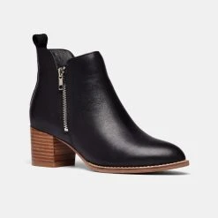 Natural Comfort Women's Holmes Block Heel Zip Ankle Boot Black -Savannah Shop BP645615005 black 2