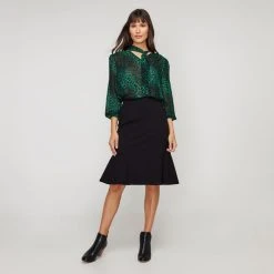 Jane Lamerton Animal Tuck Blouse Green Floral -Savannah Shop BP645788001 grn flor 3