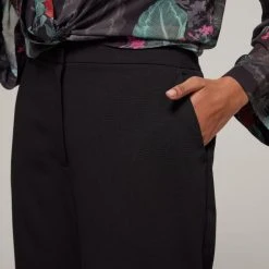 JB Jayson Brunsdon Jayson Brunsdon Tailored Straight Cutpant Black -Savannah Shop BP646831001 black 4